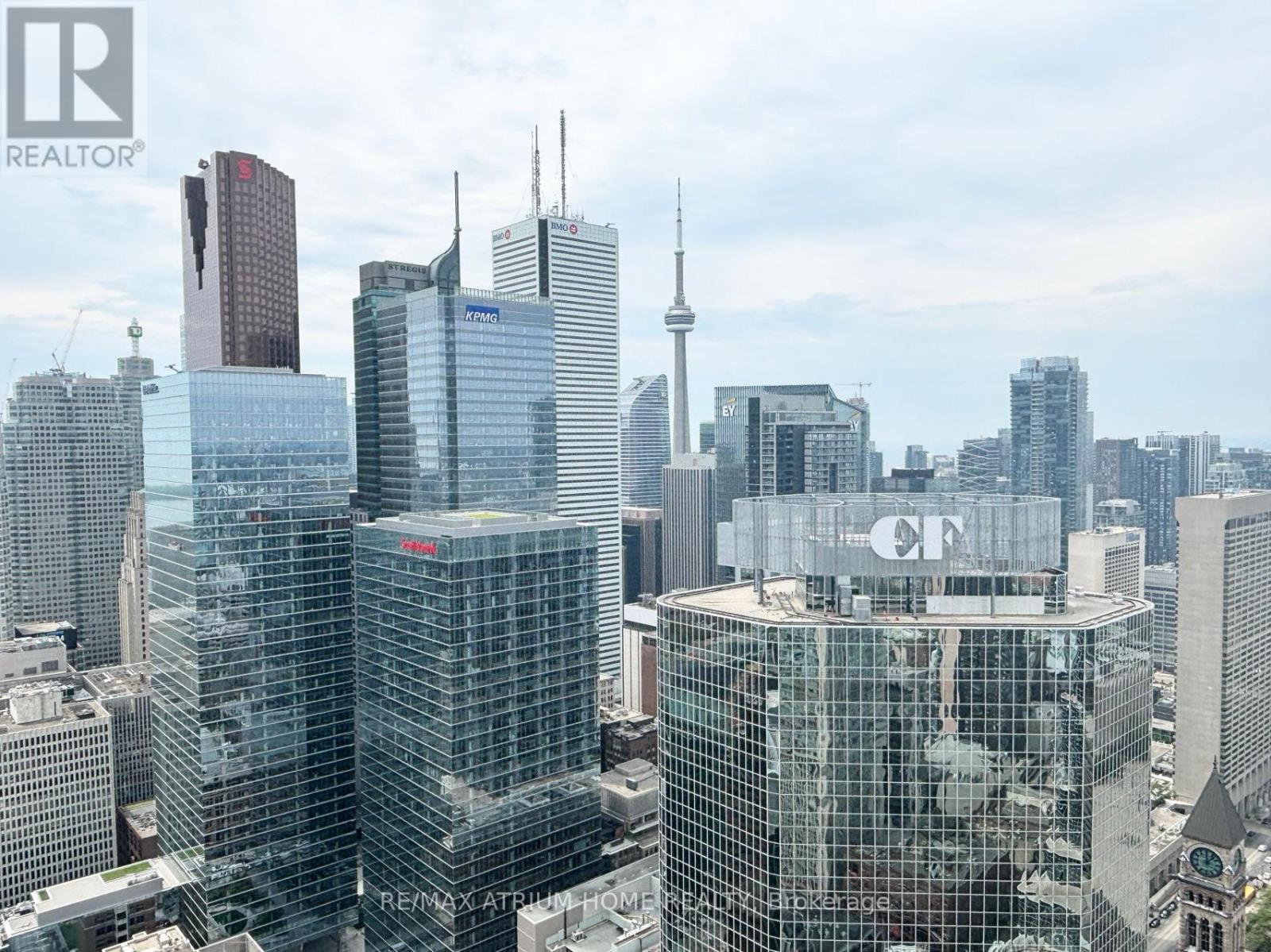 4911 - 197 Yonge Street, Toronto, Ontario  M5B 1M4 - Photo 10 - C12902024