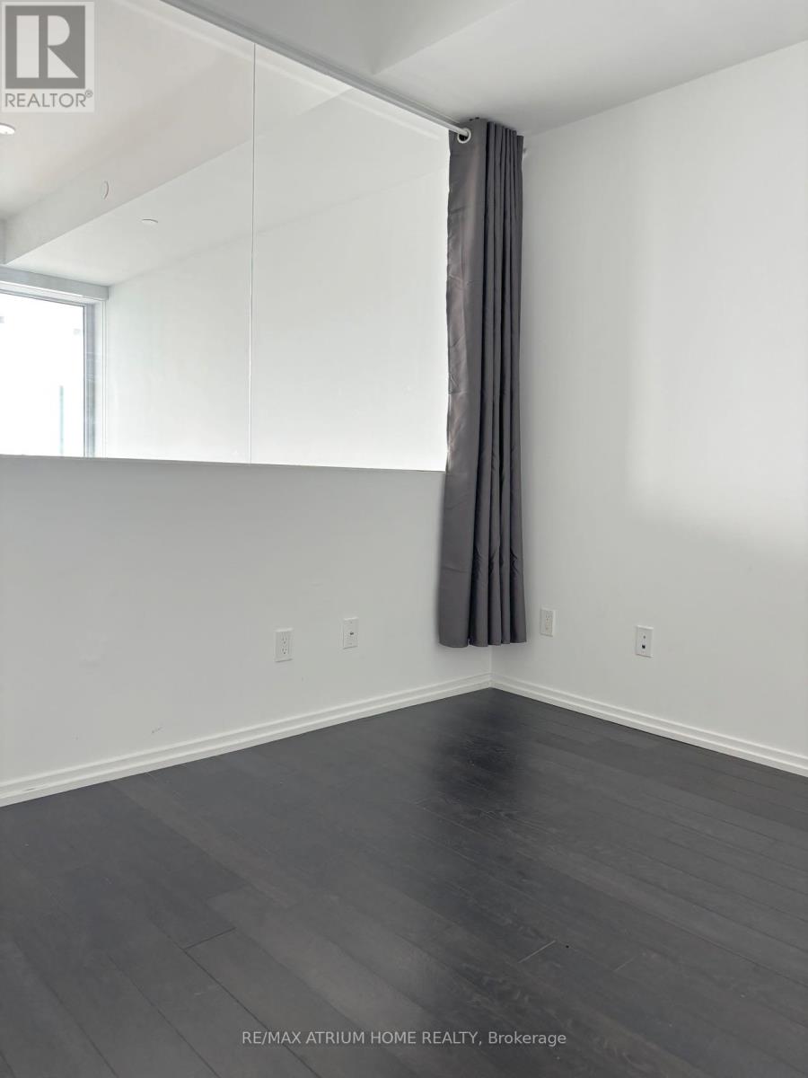 4911 - 197 Yonge Street, Toronto, Ontario  M5B 1M4 - Photo 4 - C12902024