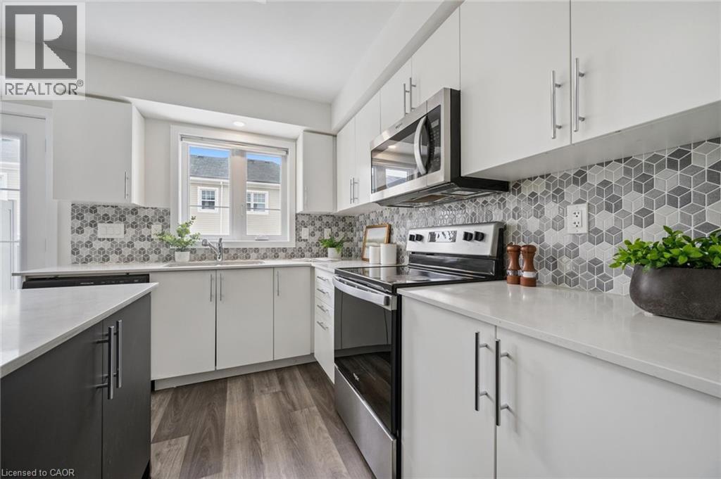 205 West Oak Trail Unit# 26, Kitchener, Ontario  N2R 0R9 - Photo 15 - 40812028