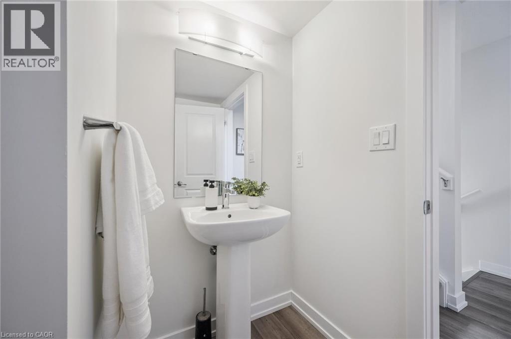 205 West Oak Trail Unit# 26, Kitchener, Ontario  N2R 0R9 - Photo 20 - 40812028