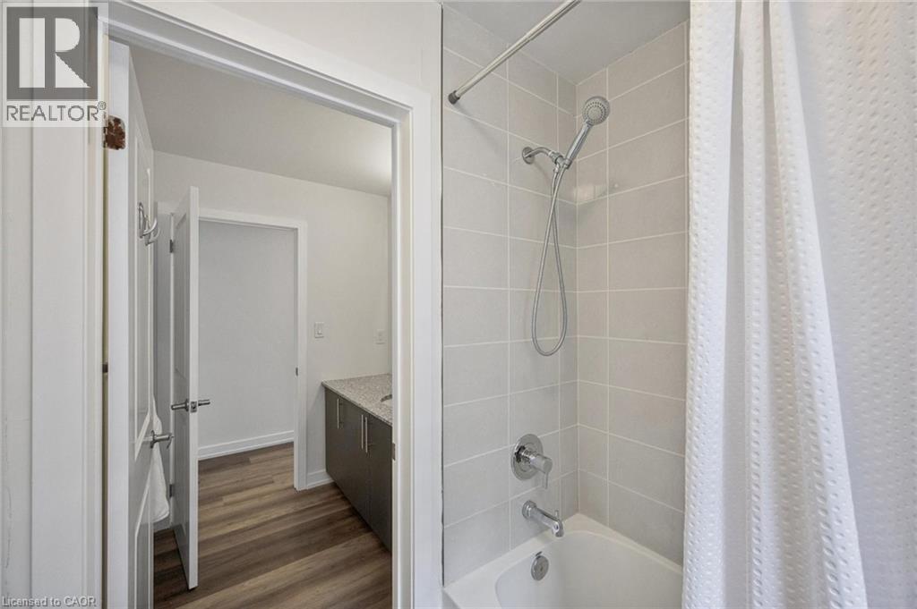 205 West Oak Trail Unit# 26, Kitchener, Ontario  N2R 0R9 - Photo 33 - 40812028