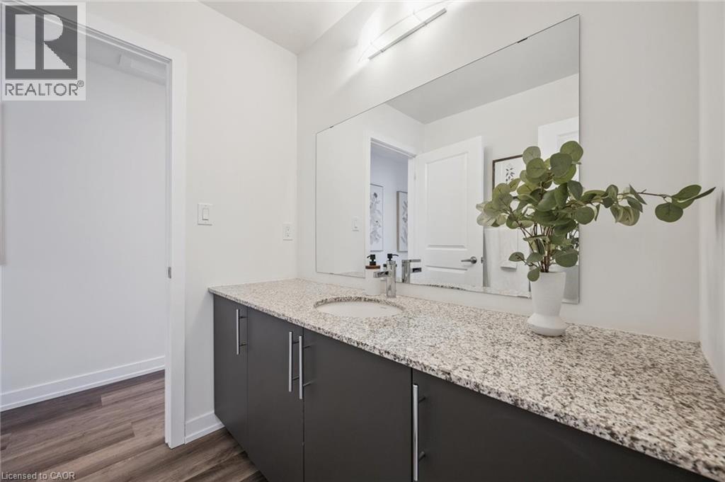 205 West Oak Trail Unit# 26, Kitchener, Ontario  N2R 0R9 - Photo 34 - 40812028