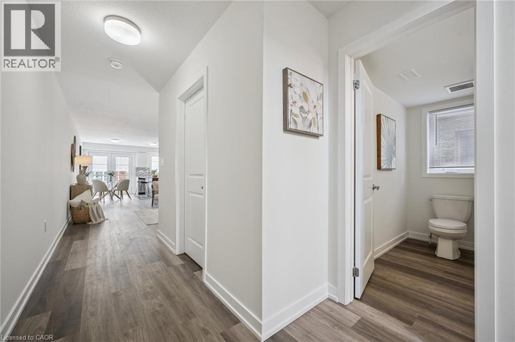 205 West Oak Trail Unit# 26, Kitchener, Ontario  N2R 0R9 - Photo 8 - 40812028