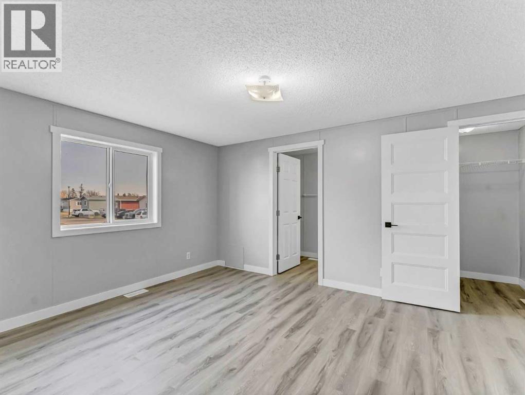 57 Maple Drive W, Brooks, Alberta  T1R 1J2 - Photo 13 - A2270983