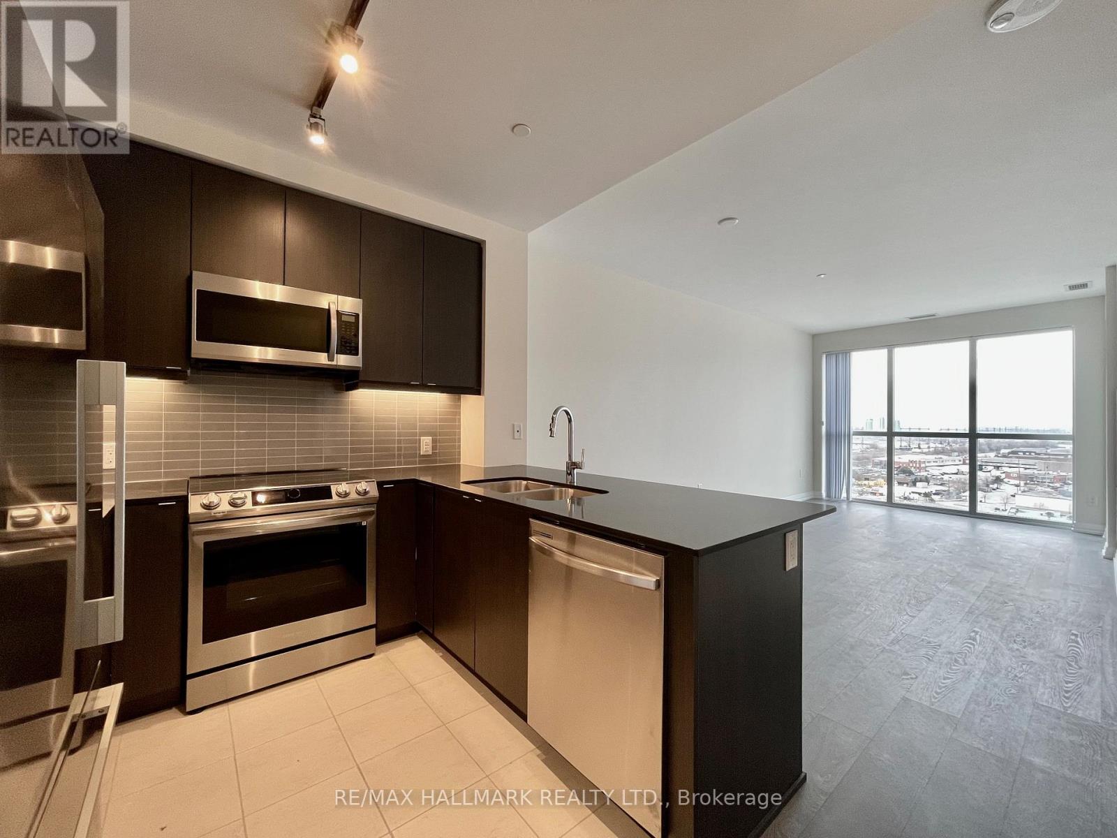 808 - 50 Thomas Riley Road, Toronto, Ontario  M9B 0C5 - Photo 4 - W12902034