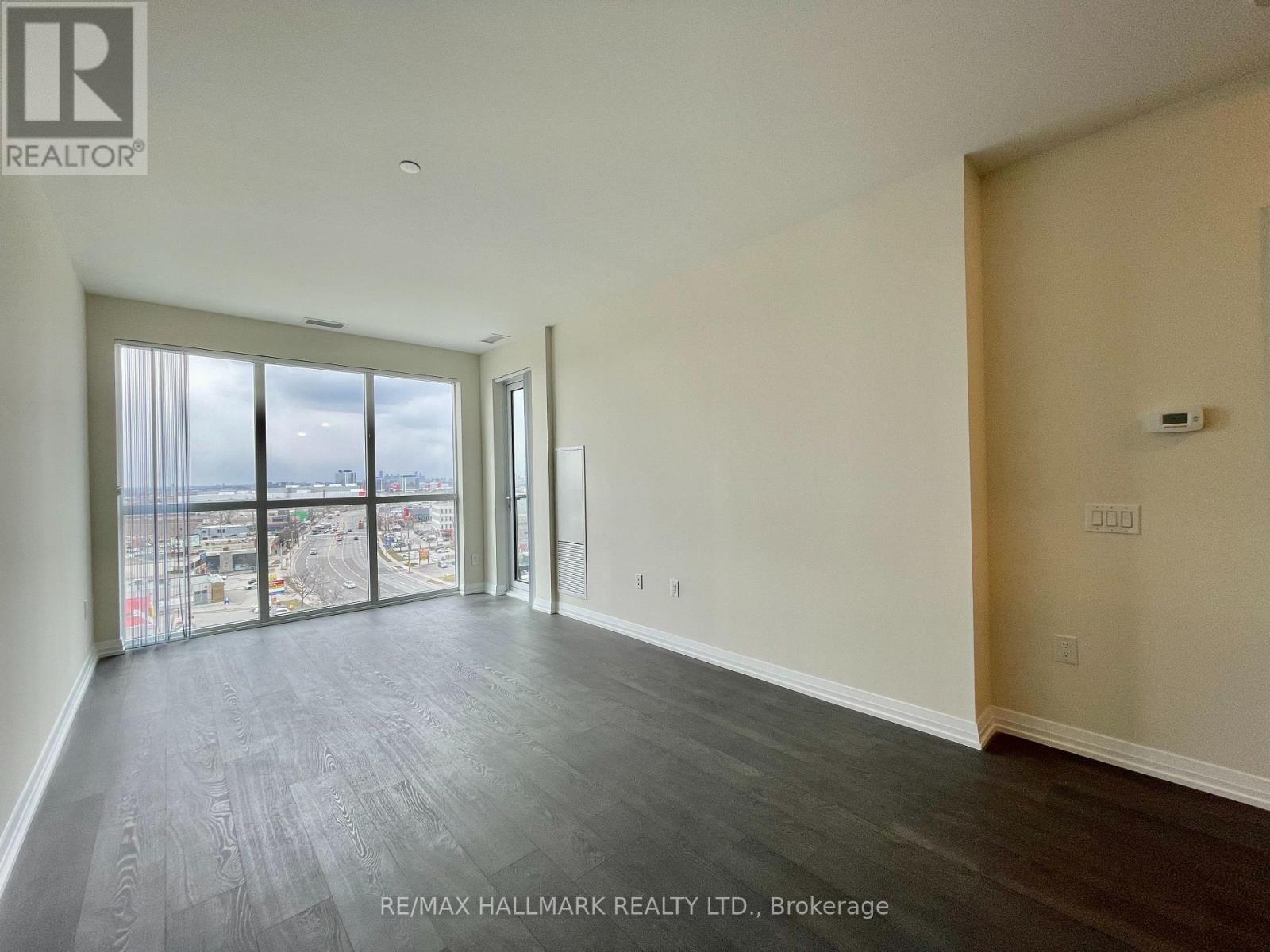 808 - 50 Thomas Riley Road, Toronto, Ontario  M9B 0C5 - Photo 6 - W12902034