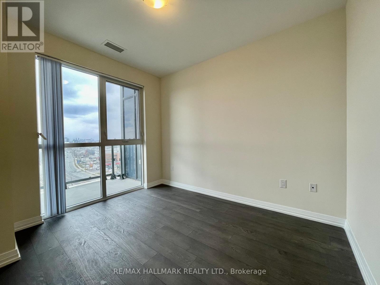 808 - 50 Thomas Riley Road, Toronto, Ontario  M9B 0C5 - Photo 7 - W12902034