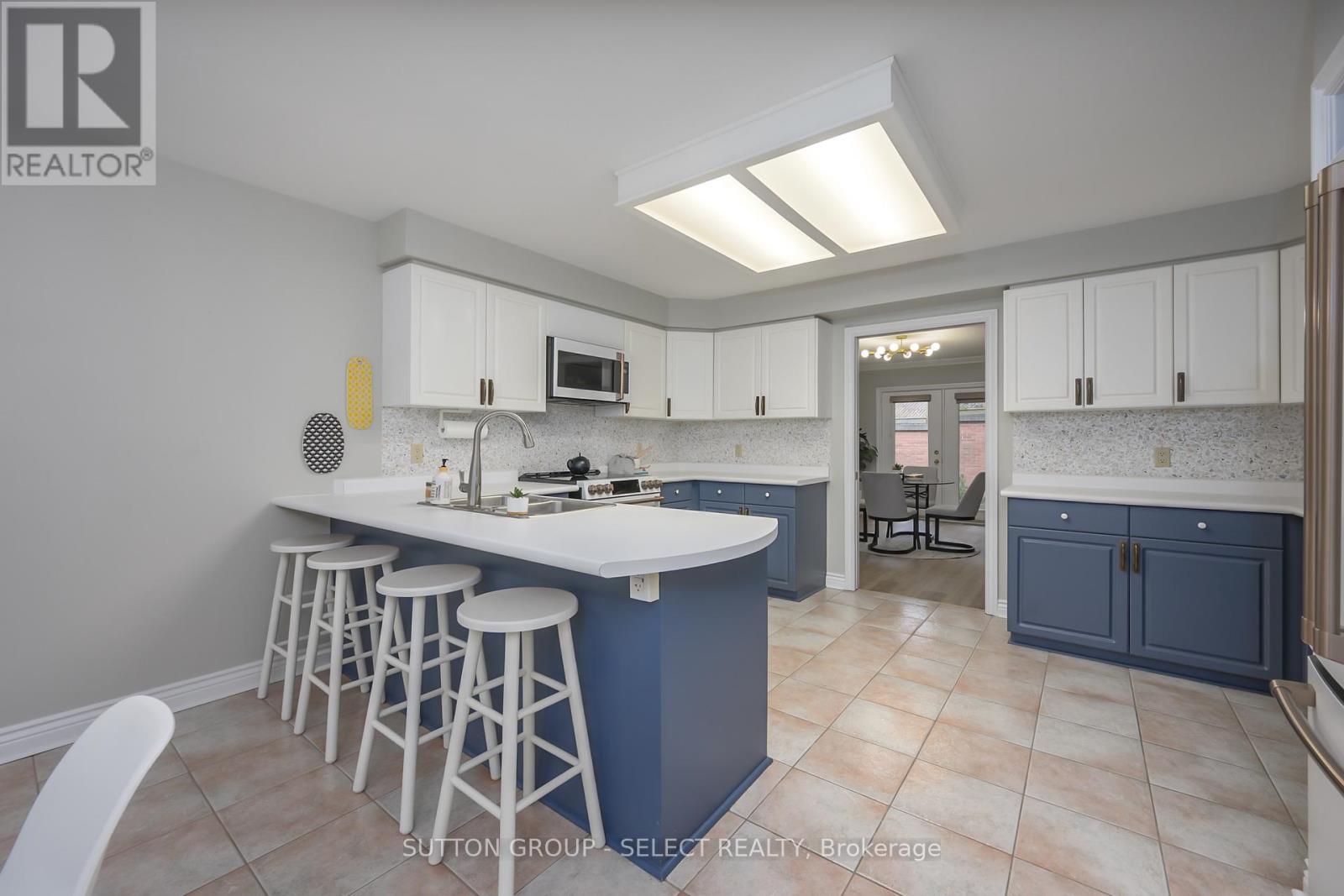 28 - 40 Quinella Drive, London South, Ontario  N6K 4K9 - Photo 12 - X12881676