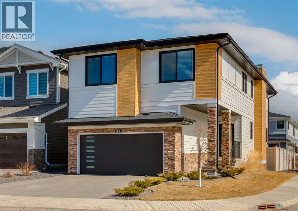 44 West Grove Link Sw, Calgary, Alberta  T3H 6E3 - Photo 1 - A2294687