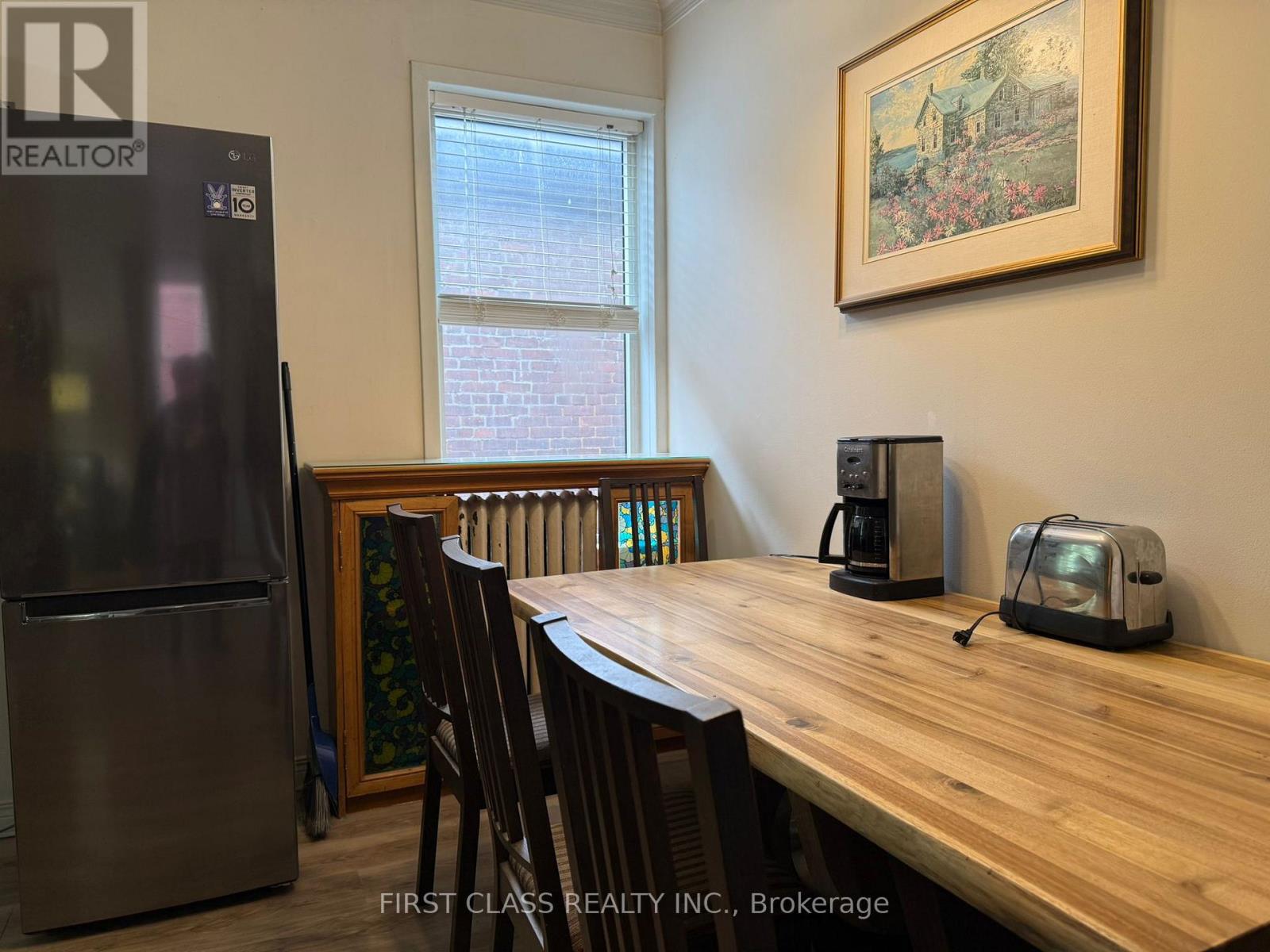 3 - 366 LIPPINCOTT STREET, Toronto, Ontario