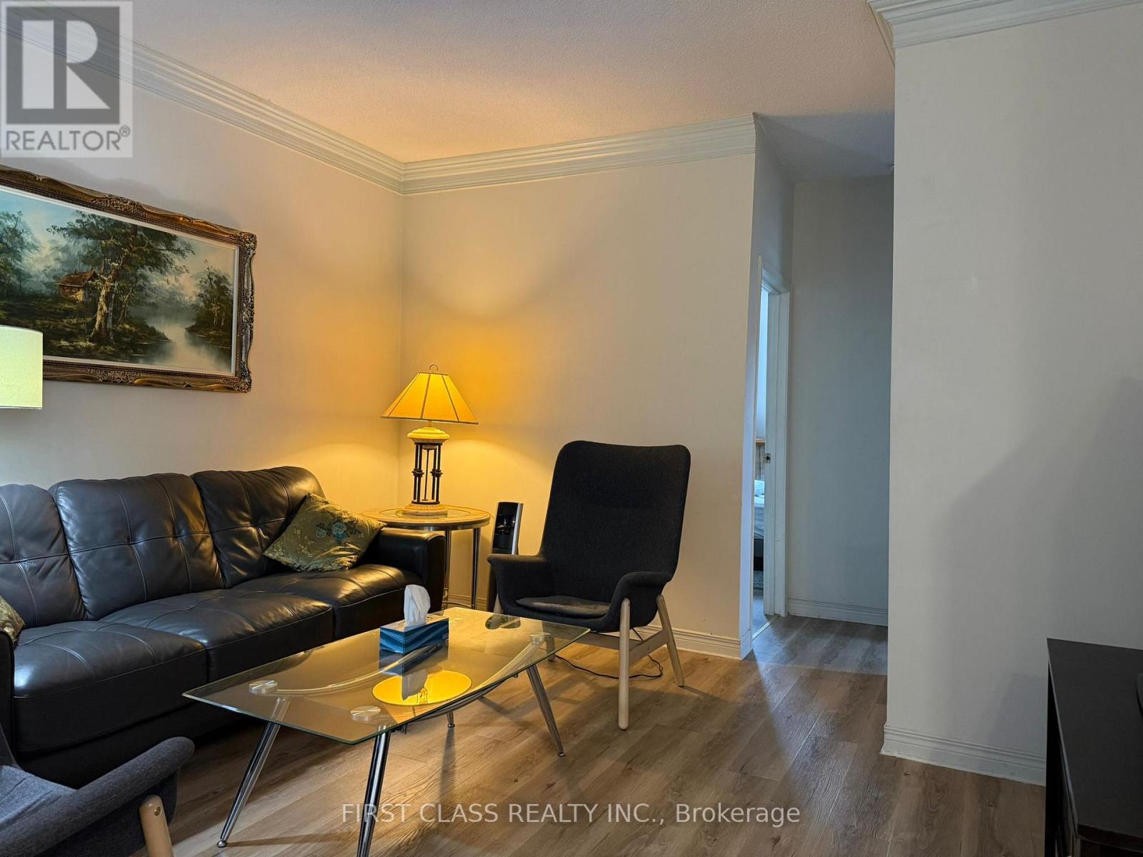 3 - 366 Lippincott Street, Toronto (University), Ontario  M5S 2P7 - Photo 5 - C12902046