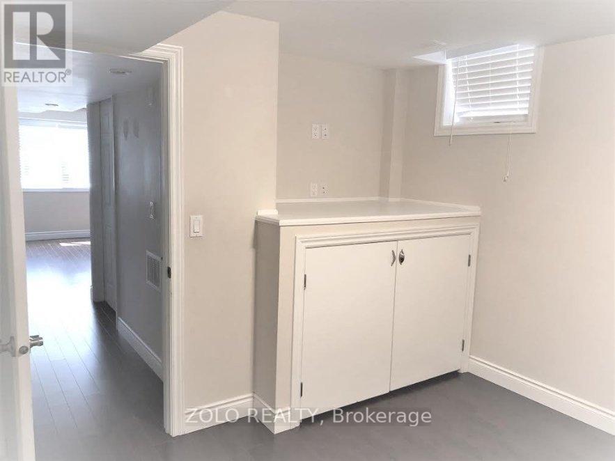 Lower - 33 Styles Crescent, Ajax, Ontario  L1Z 1S4 - Photo 8 - E12902044