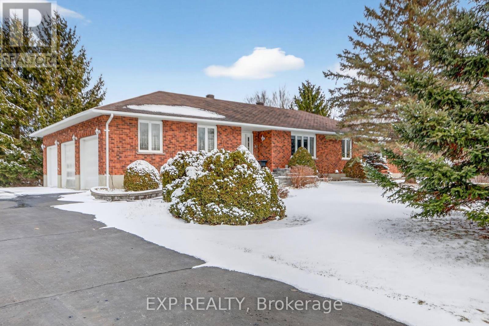 2673 YORKS CORNERS ROAD, Ottawa, Ontario