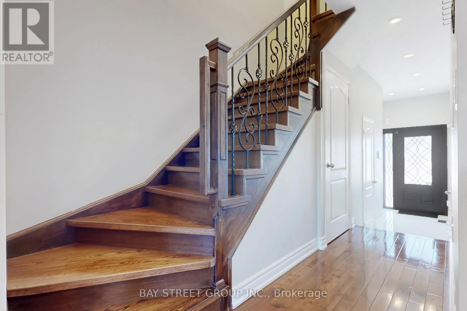 73 All Points Drive, Whitchurch-Stouffville, Ontario  L4A 0W6 - Photo 20 - N12902040