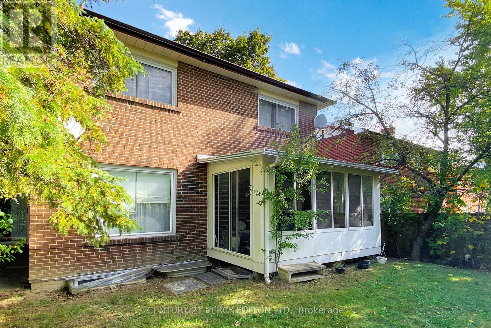 169 Willowbrook Road, Markham, Ontario  L3T 5L5 - Photo 30 - N12902042