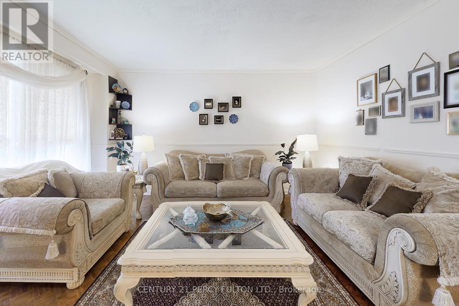 169 Willowbrook Road, Markham, Ontario  L3T 5L5 - Photo 9 - N12902042