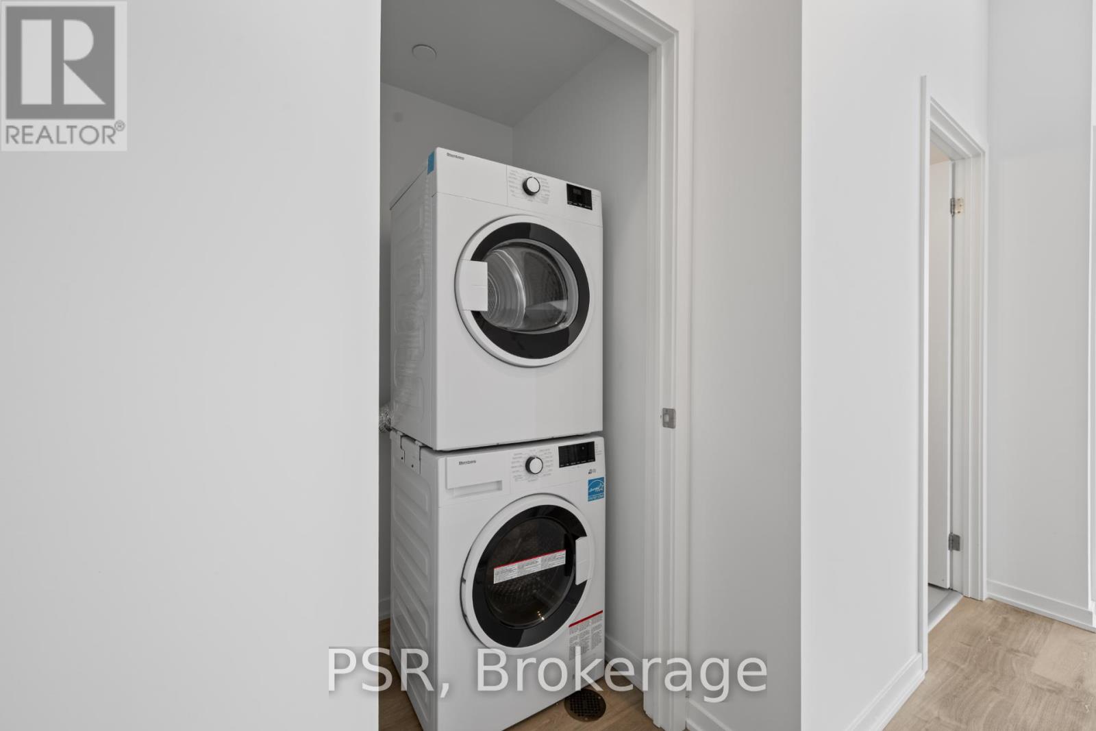 1909 - 101 Roehampton Avenue, Toronto, Ontario  M4P 2W2 - Photo 13 - C12882812