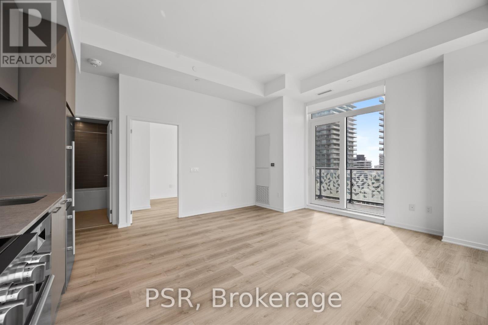 1909 - 101 Roehampton Avenue, Toronto, Ontario  M4P 2W2 - Photo 5 - C12882812