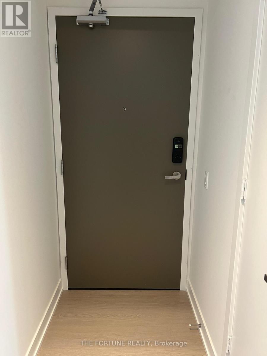 1412 - 448 BURNHAMTHORPE ROAD W, Mississauga, Ontario