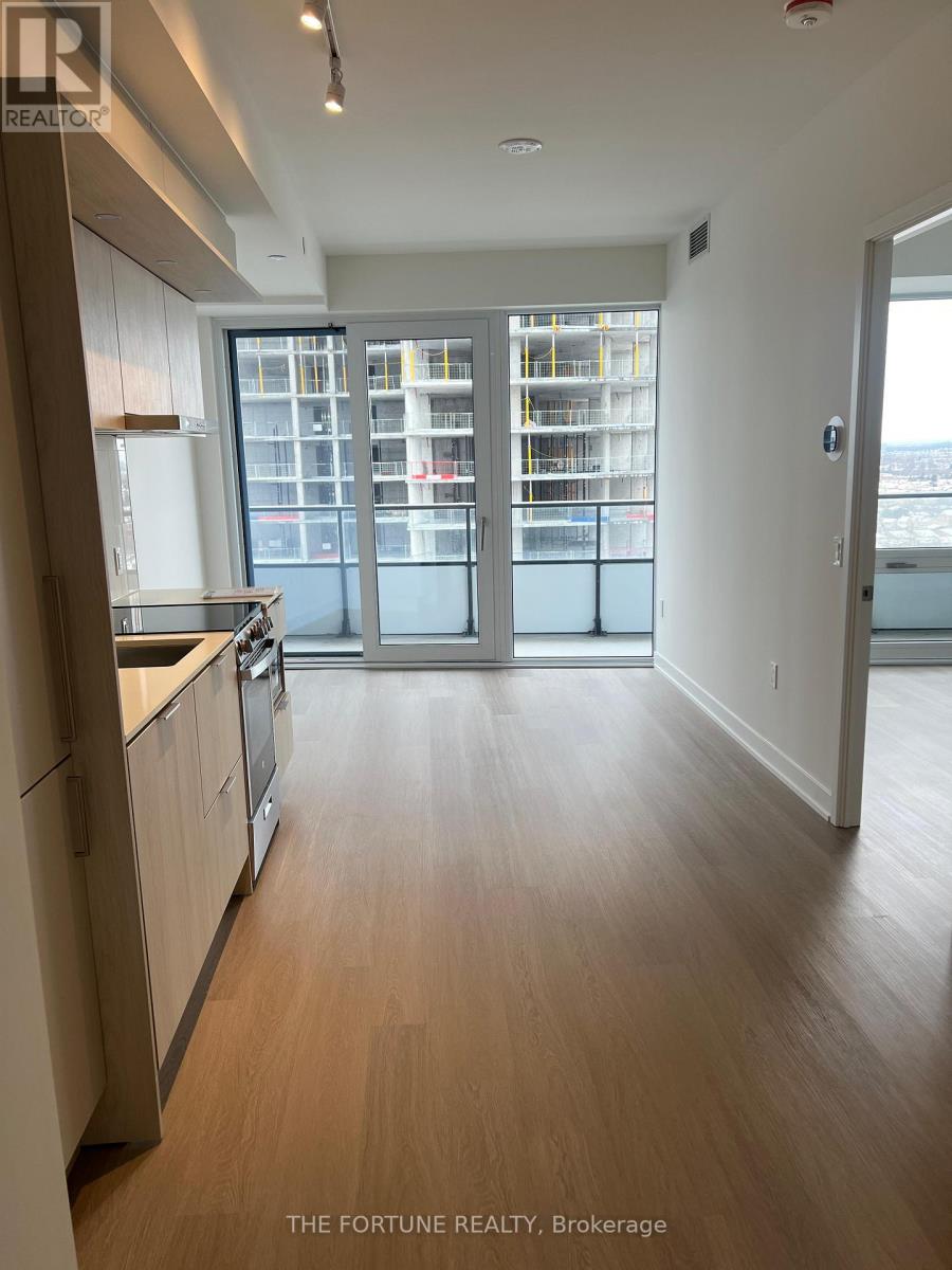 1412 - 448 Burnhamthorpe Road W, Mississauga, Ontario  L5B 0R4 - Photo 4 - W12902048