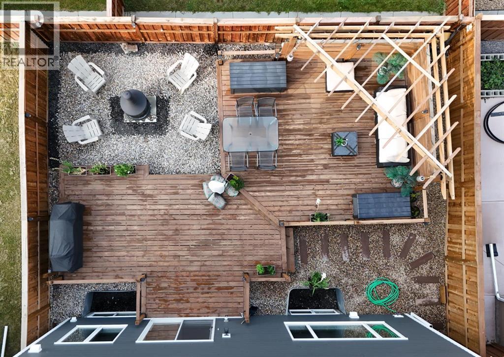 68 Yorkstone Grove Sw, Calgary, Alberta  T2X 4K6 - Photo 47 - A2281668