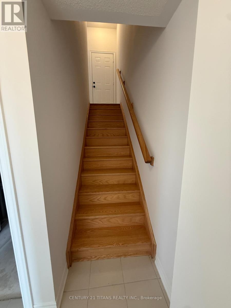 2914 Peter Matthews Drive, Pickering, Ontario  L1X 0M3 - Photo 11 - E12884904