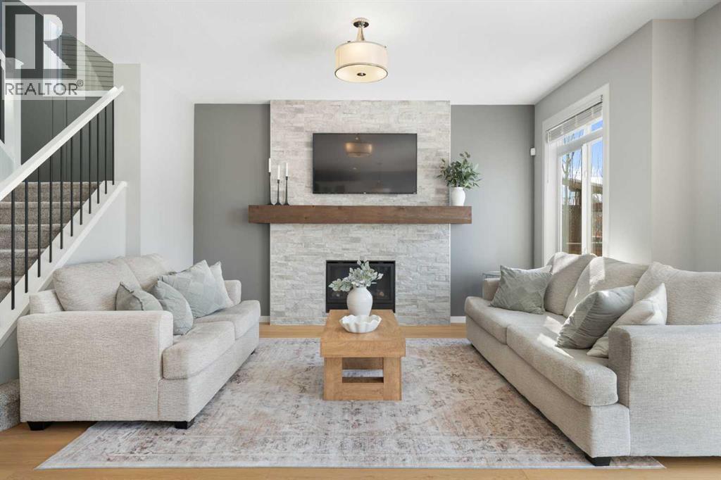 360 Bayside Crescent Sw, Airdrie, Alberta  T4B 1H1 - Photo 9 - A2293923