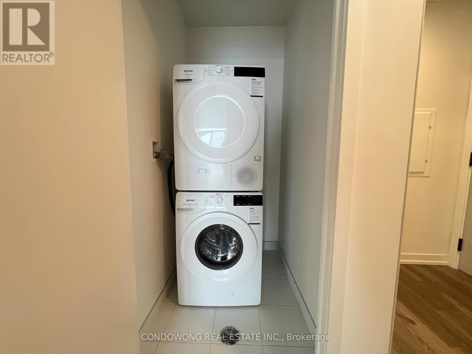 3712 - 28 Interchange Way, Vaughan (Vaughan Corporate Centre), Ontario  L4K 0P8 - Photo 10 - N12902068