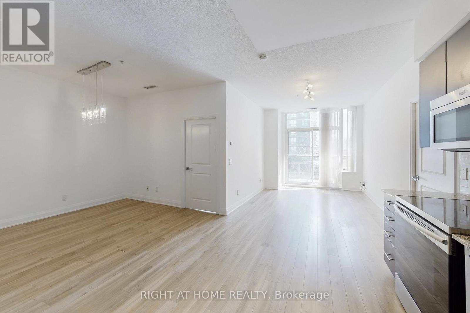 95 North Park Road, Vaughan (Beverley Glen), Ontario  L4J 0J1 - Photo 12 - N12902074