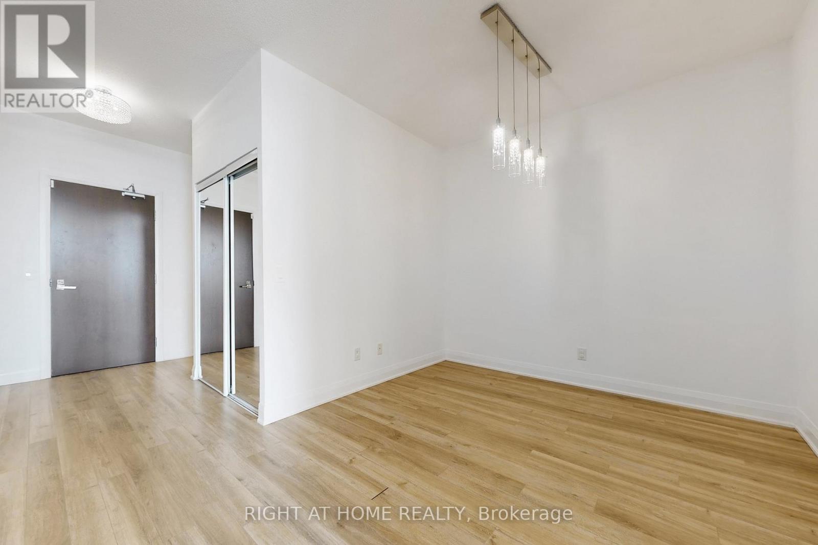 95 North Park Road, Vaughan (Beverley Glen), Ontario  L4J 0J1 - Photo 13 - N12902074