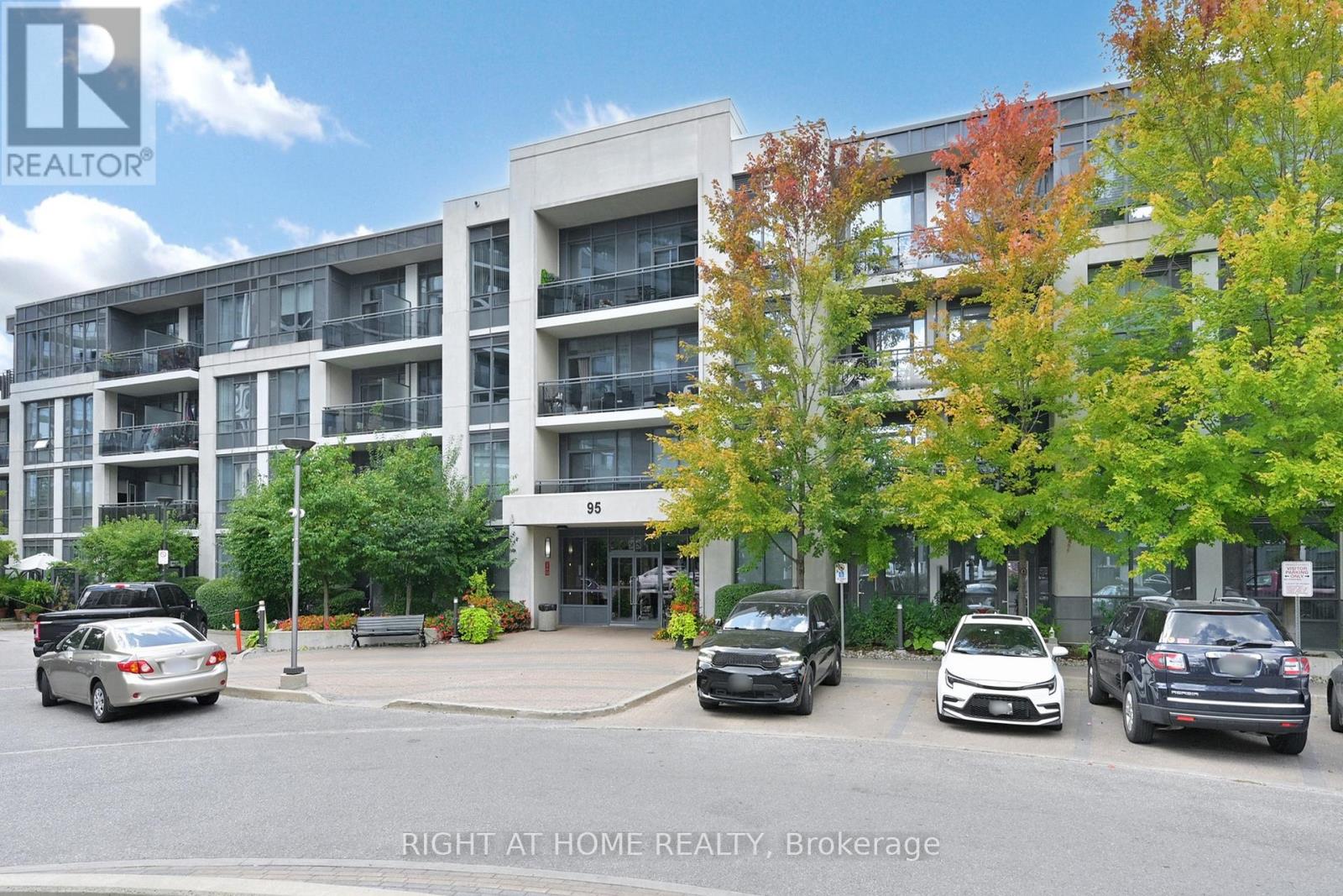 95 North Park Road, Vaughan (Beverley Glen), Ontario  L4J 0J1 - Photo 2 - N12902074