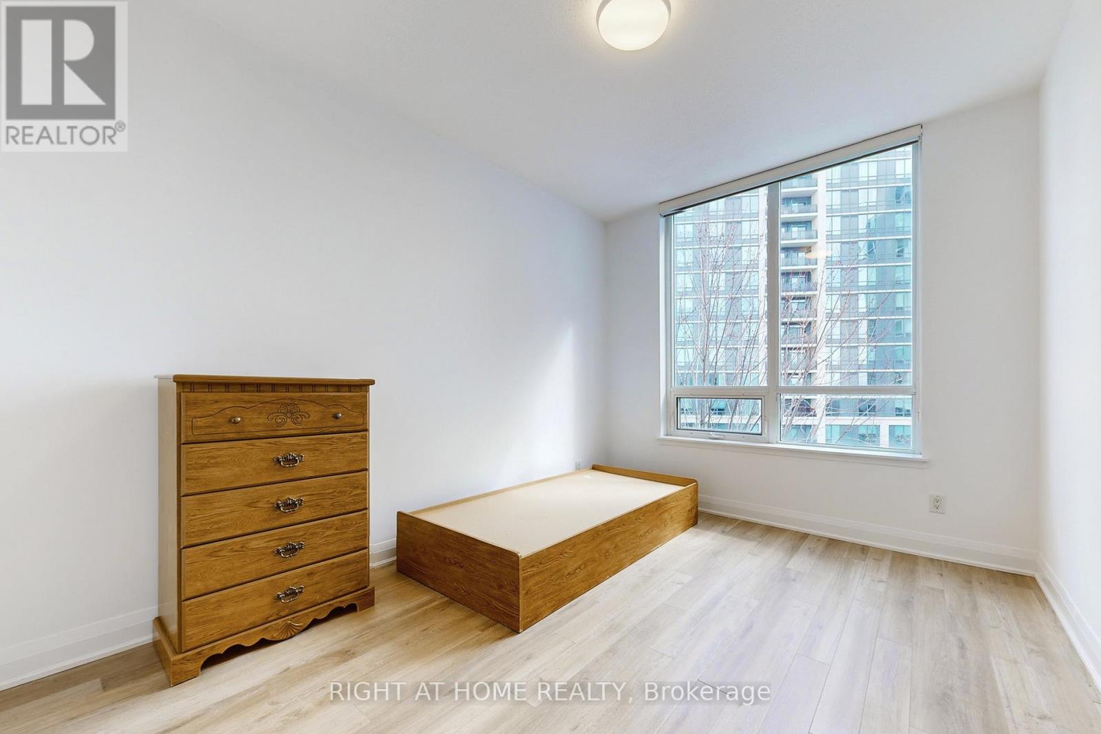 95 North Park Road, Vaughan (Beverley Glen), Ontario  L4J 0J1 - Photo 25 - N12902074