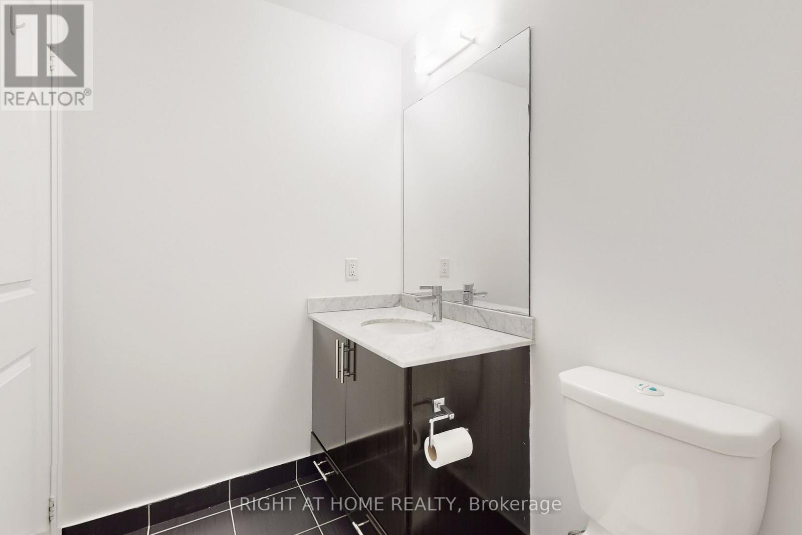 95 North Park Road, Vaughan (Beverley Glen), Ontario  L4J 0J1 - Photo 30 - N12902074