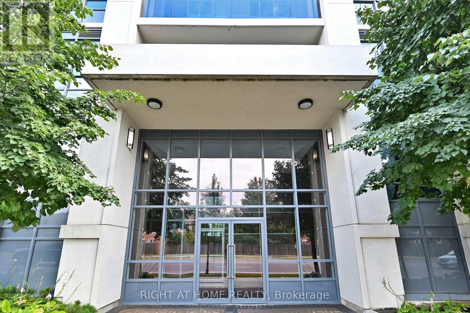 95 North Park Road, Vaughan (Beverley Glen), Ontario  L4J 0J1 - Photo 4 - N12902074