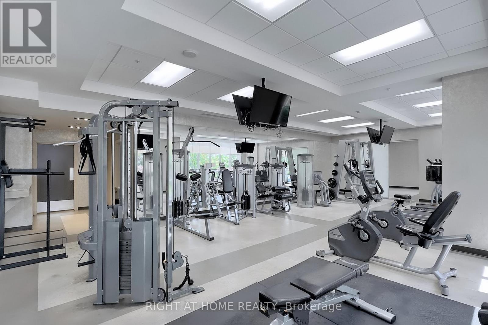 95 North Park Road, Vaughan (Beverley Glen), Ontario  L4J 0J1 - Photo 50 - N12902074