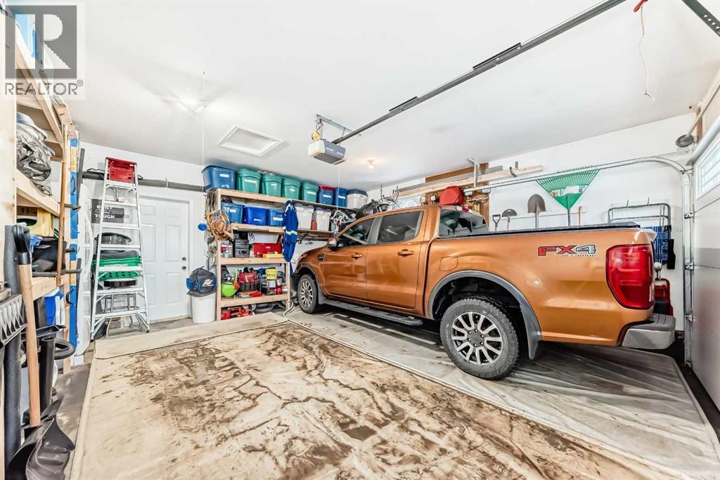 63 Sierra Morena Gardens SW, Calgary, Alberta  t3H 3P4 - Photo 33 - A2293898