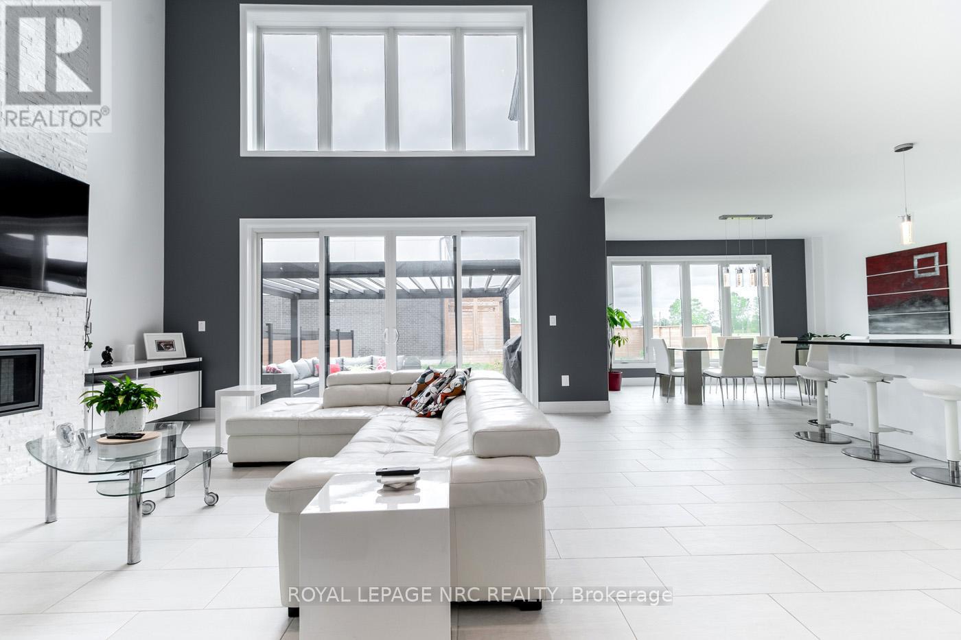 8945 Emily Boulevard, Niagara Falls, Ontario  L2H 3T1 - Photo 11 - X12899094