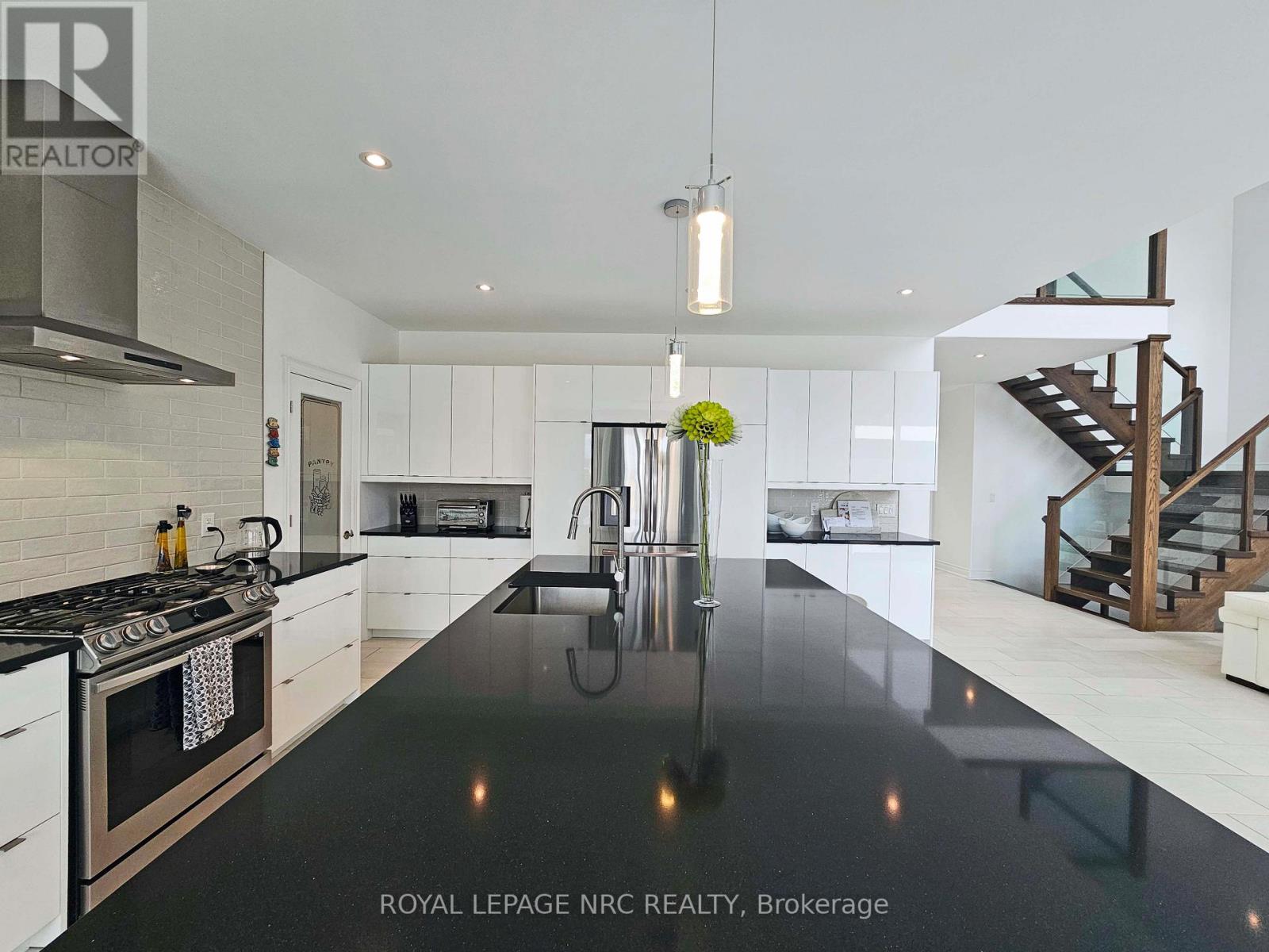 8945 Emily Boulevard, Niagara Falls, Ontario  L2H 3T1 - Photo 20 - X12899094