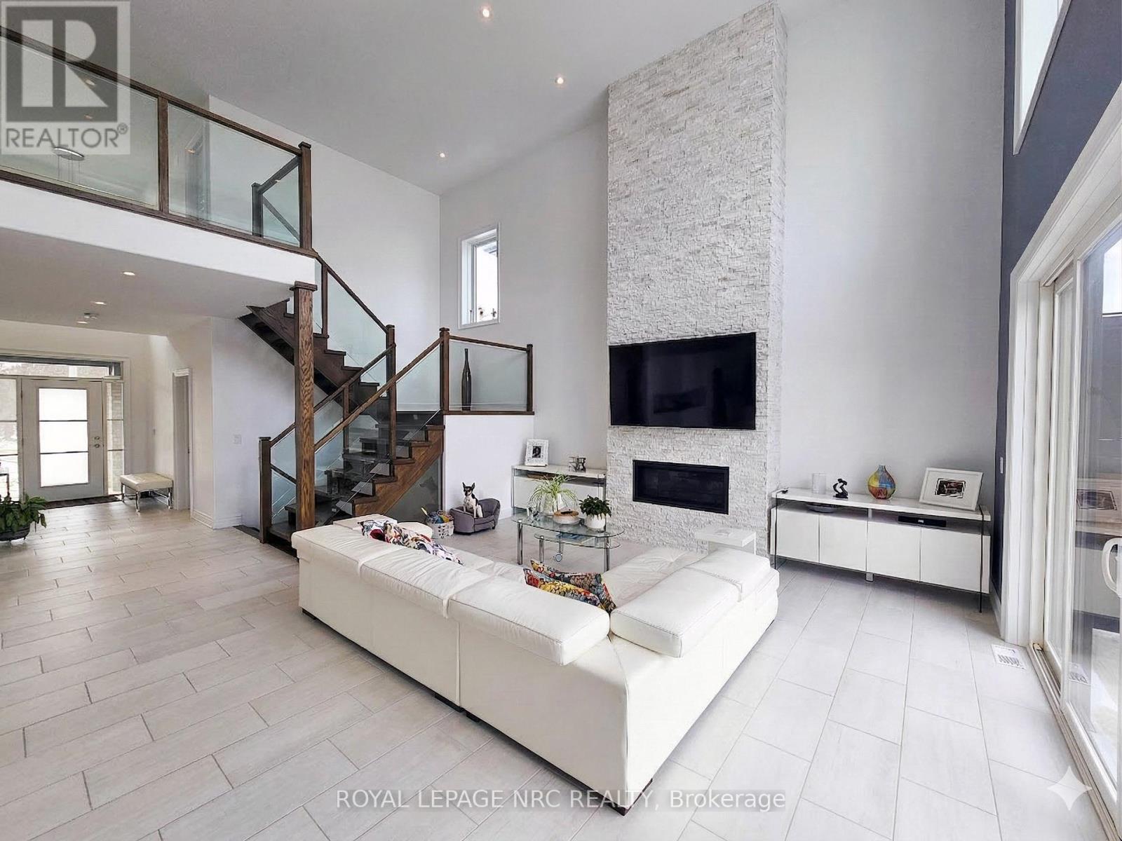 8945 Emily Boulevard, Niagara Falls, Ontario  L2H 3T1 - Photo 27 - X12899094