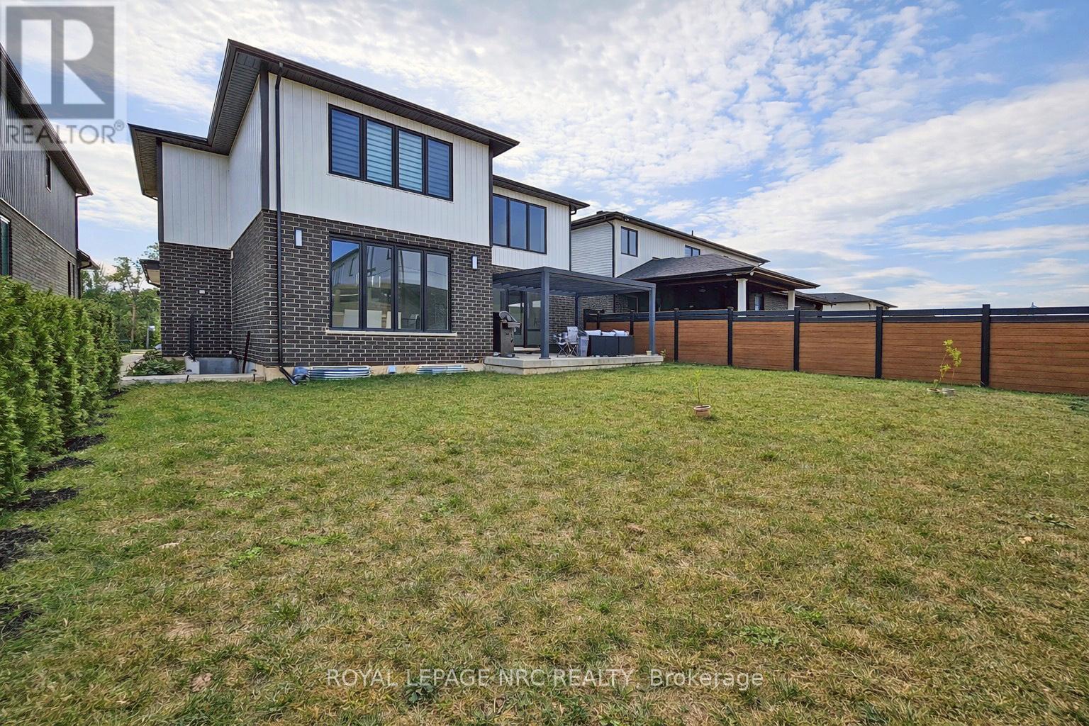 8945 Emily Boulevard, Niagara Falls, Ontario  L2H 3T1 - Photo 6 - X12899094