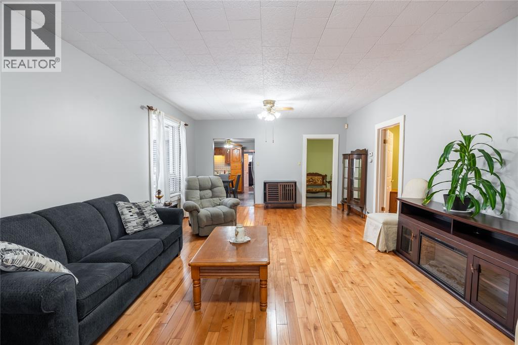 19 Degge Street, Chatham, Ontario  N7M 4X3 - Photo 6 - 26003396