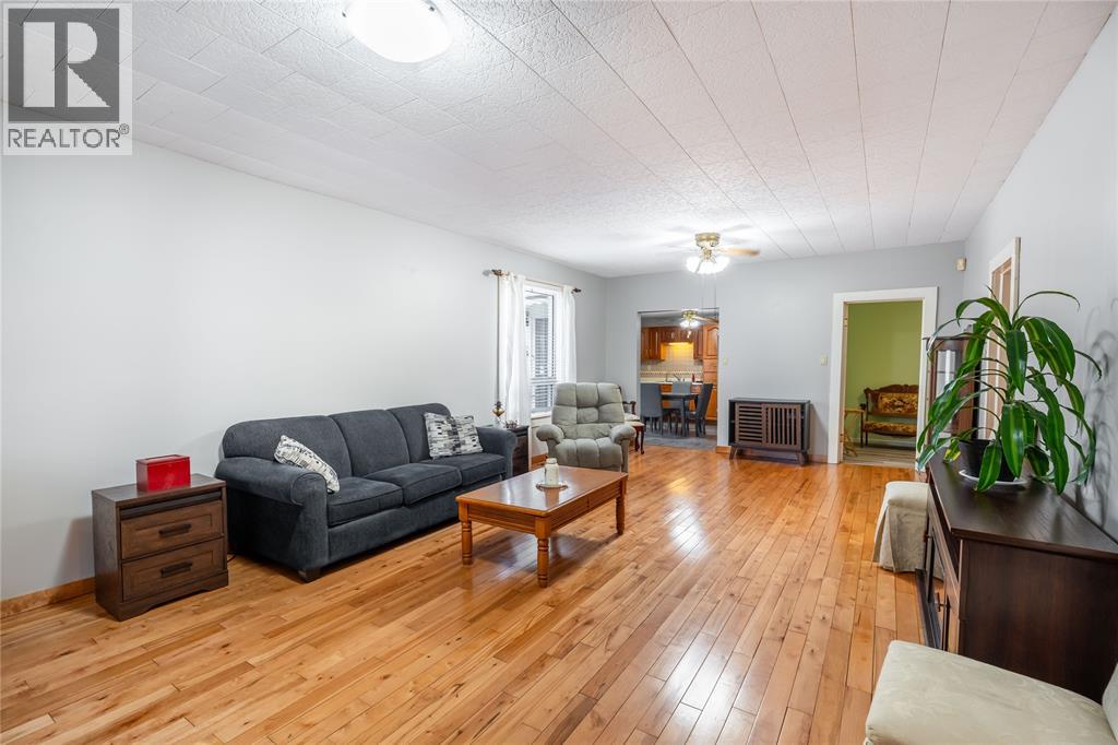 19 Degge Street, Chatham, Ontario  N7M 4X3 - Photo 5 - 26003396