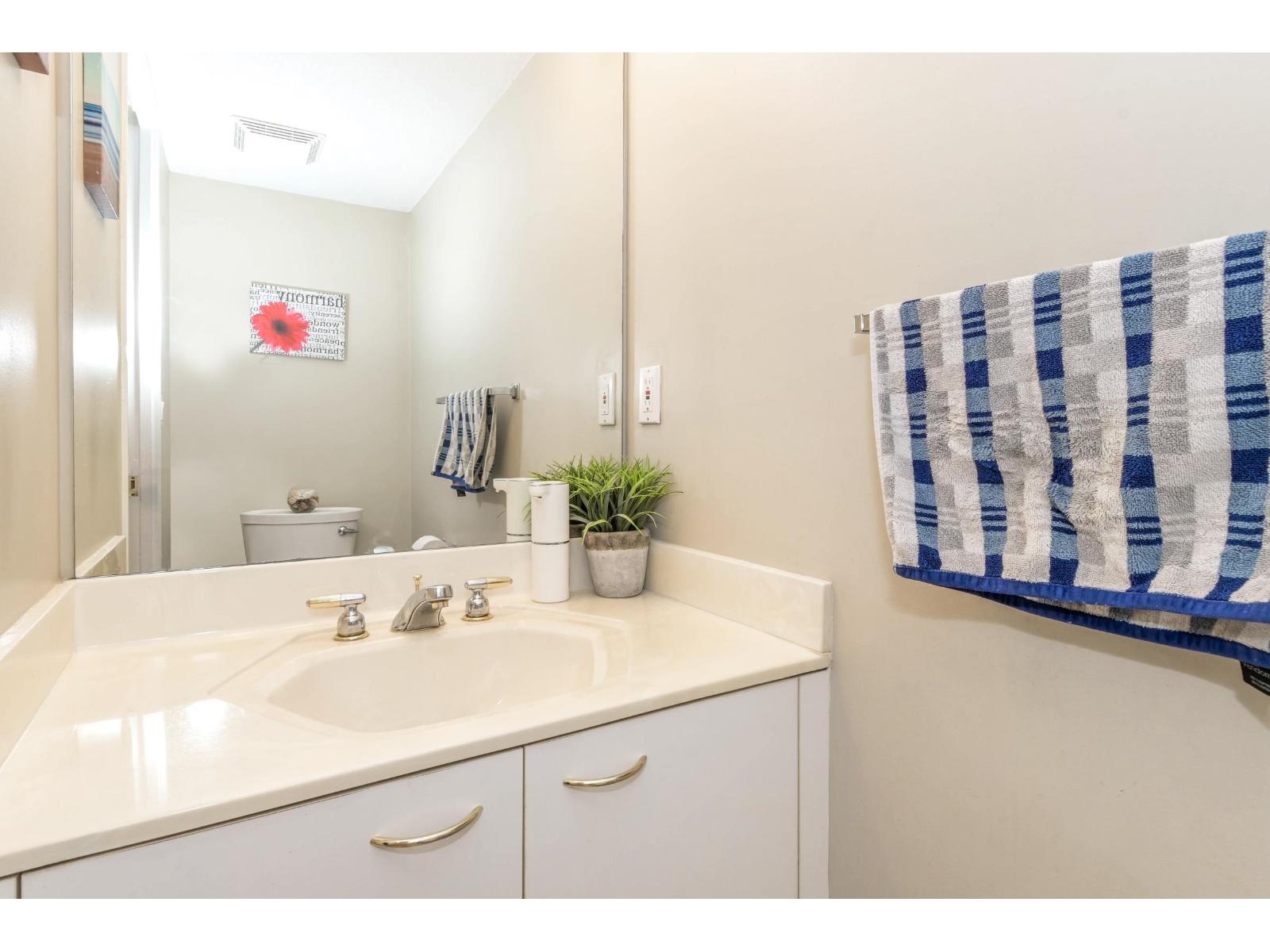 22 20881 87 Avenue, Langley, British Columbia  V1M 3X1 - Photo 10 - R3073668