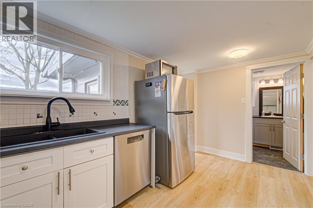 345 Nelson Street, Brantford, Ontario  N3S 4E3 - Photo 14 - 40811666