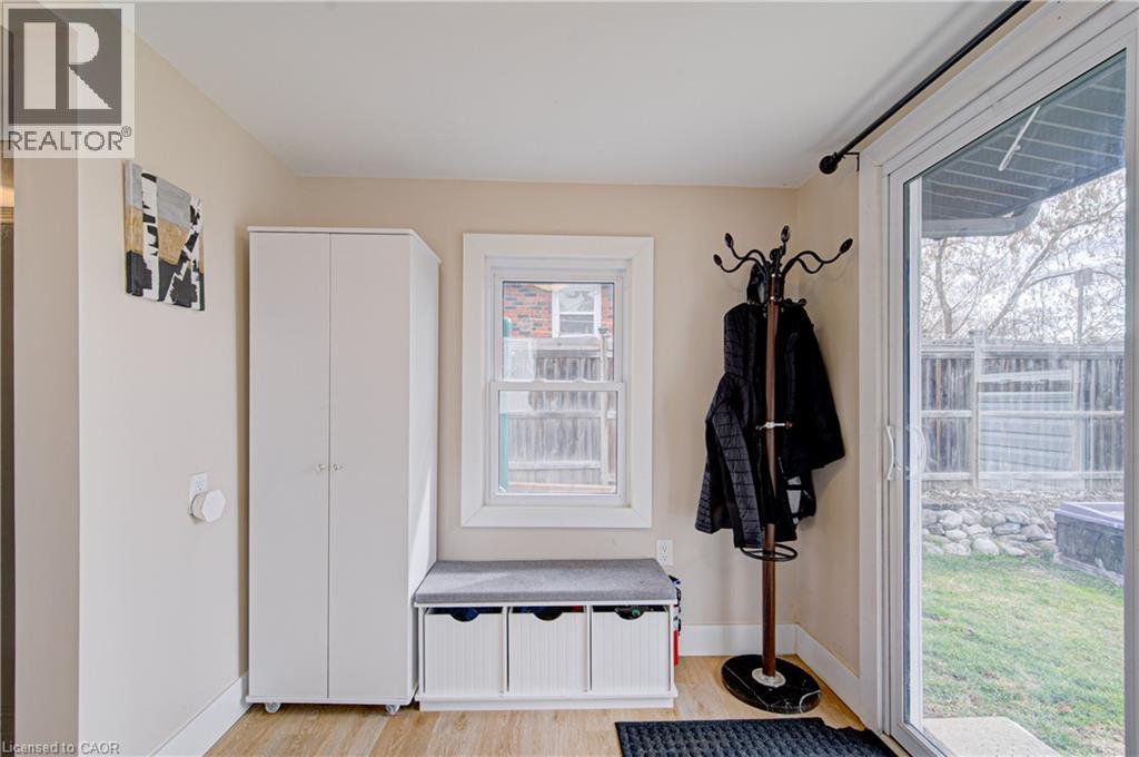 345 Nelson Street, Brantford, Ontario  N3S 4E3 - Photo 18 - 40811666