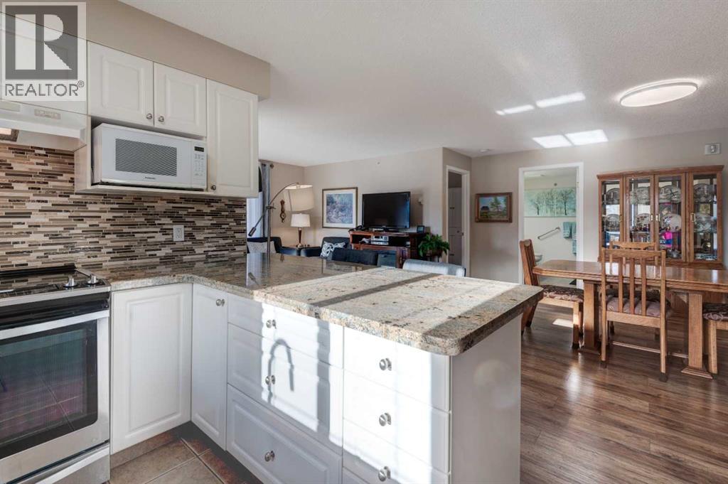 301, 3301 Millrise Point Sw, Calgary, Alberta T2Y 3W4 - Photo 17 - A2280607