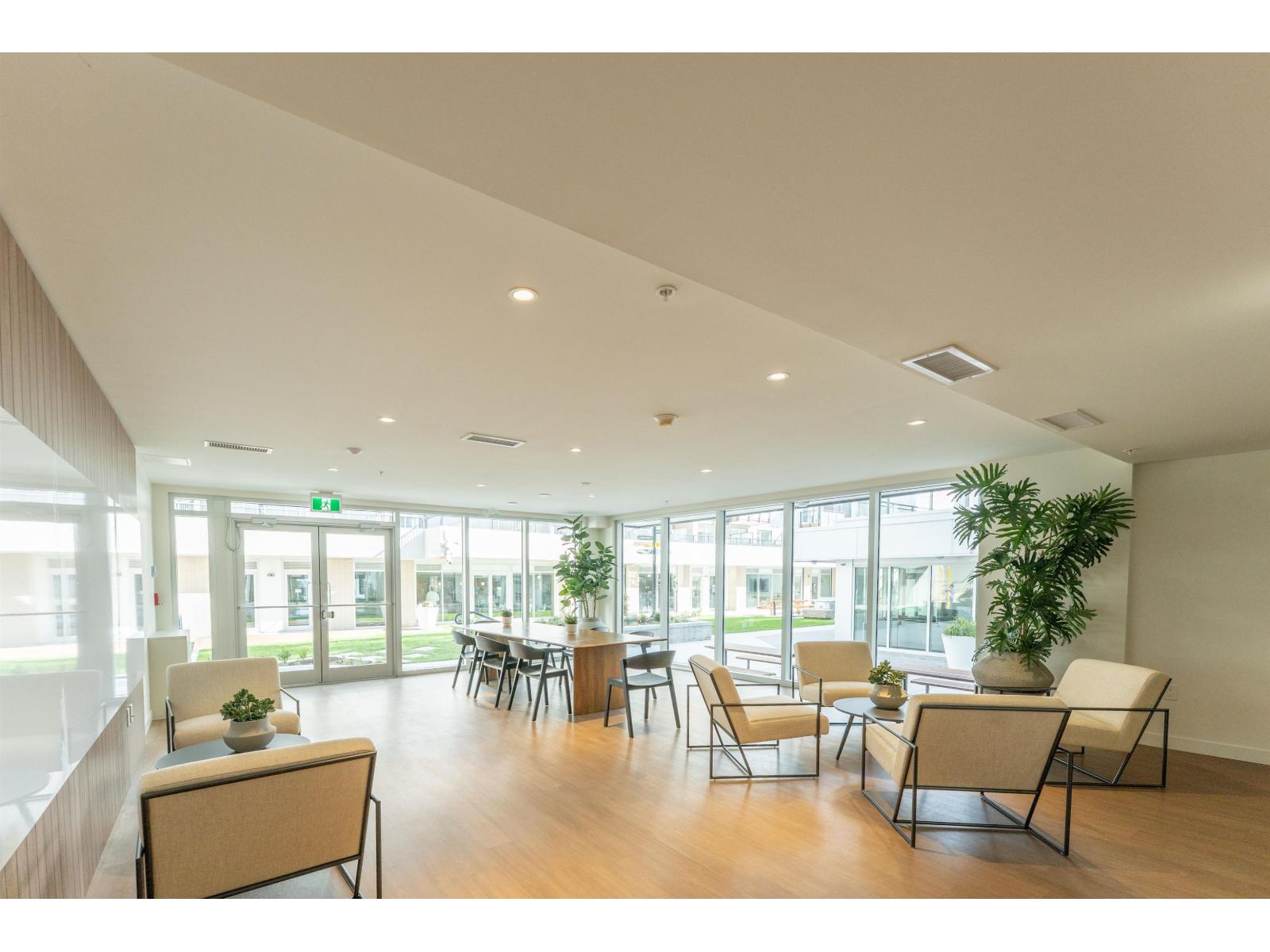 608 10488 138a Street, Surrey, British Columbia  V3T 0W4 - Photo 6 - R3101848