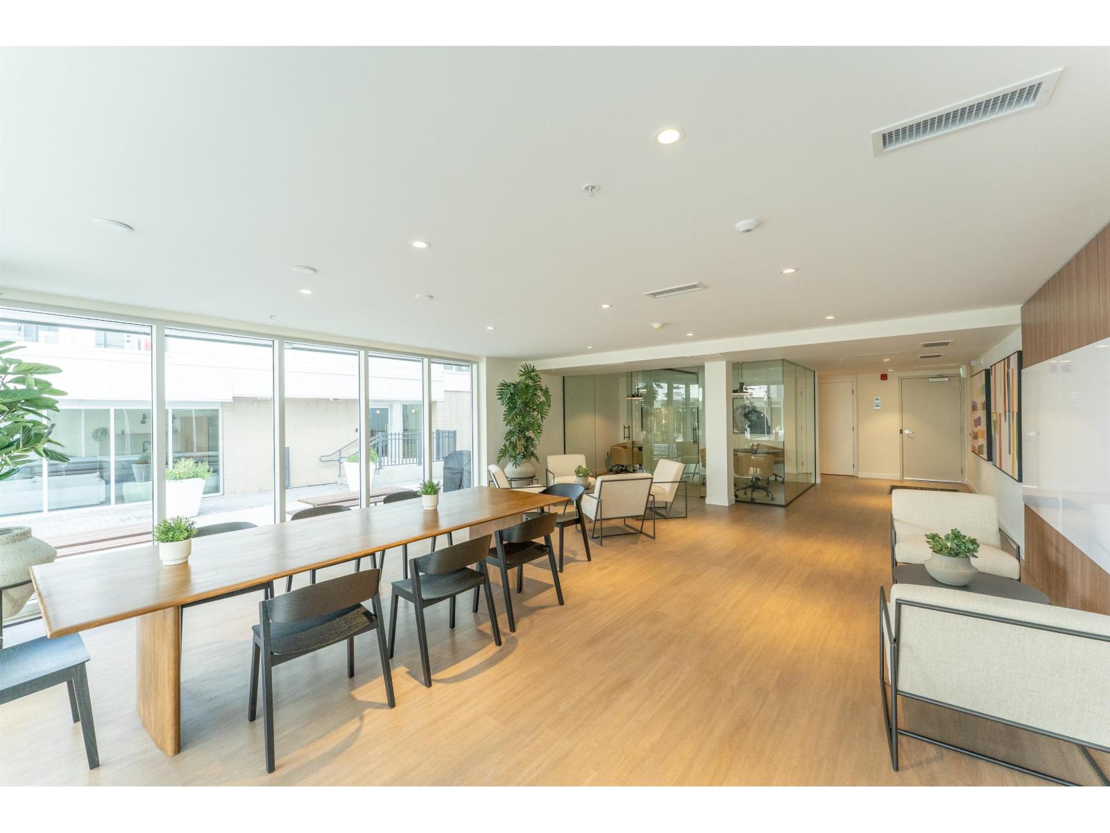 608 10488 138a Street, Surrey, British Columbia  V3T 0W4 - Photo 7 - R3101848