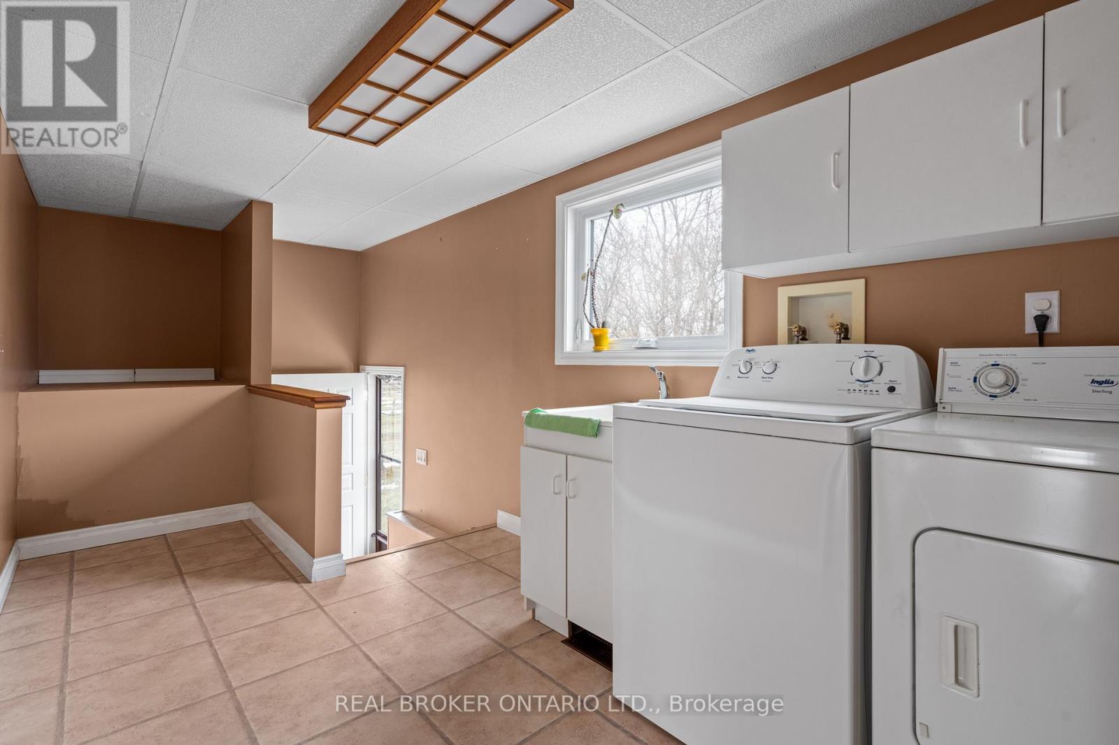 1621 Second Avenue, St. Catharines (Rural Fourth), Ontario  L2R 6P9 - Photo 19 - X12902092