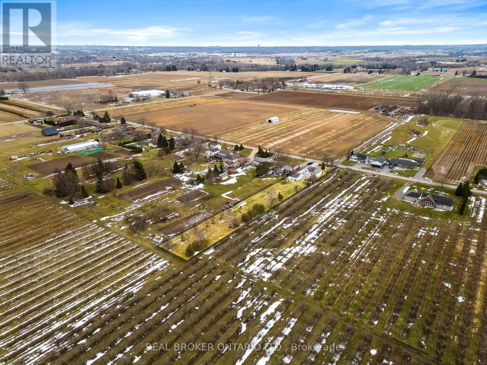 1621 Second Avenue, St. Catharines (Rural Fourth), Ontario  L2R 6P9 - Photo 40 - X12902092